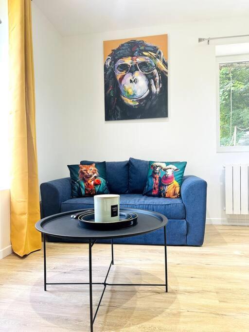 Jungle Appartement Avec Terrasse Laon Exterior foto